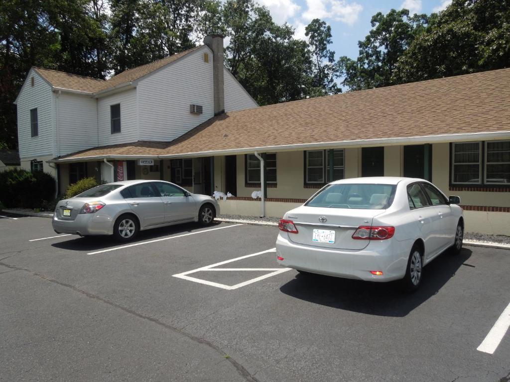 Shore Hills Motel Manasquan Exterior photo